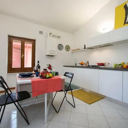 Lejlighed Studio Bella Rosa Desenzano del Garda